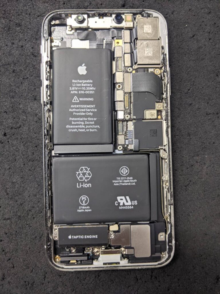 スマートフォン本体iPhoneX 背面割れ、前面もちょい割れ 機能は問題 ...