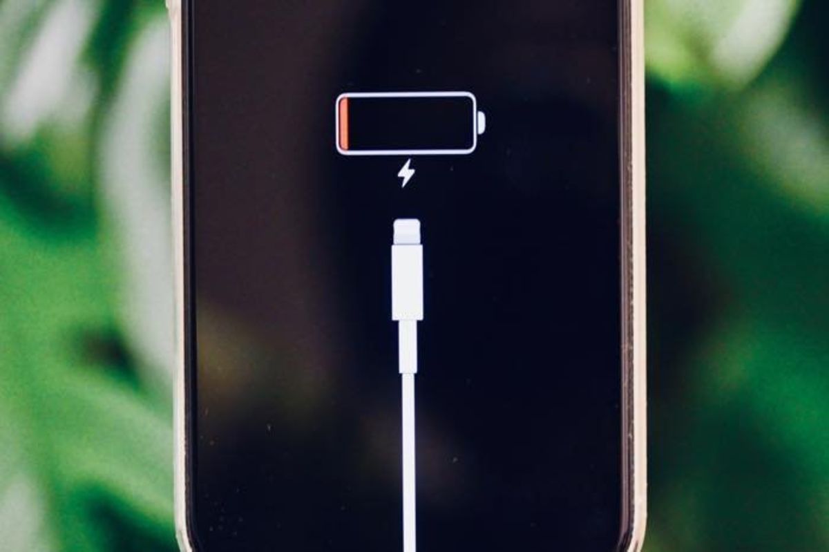 r-entryimage-iphone-charge-problem-top2021