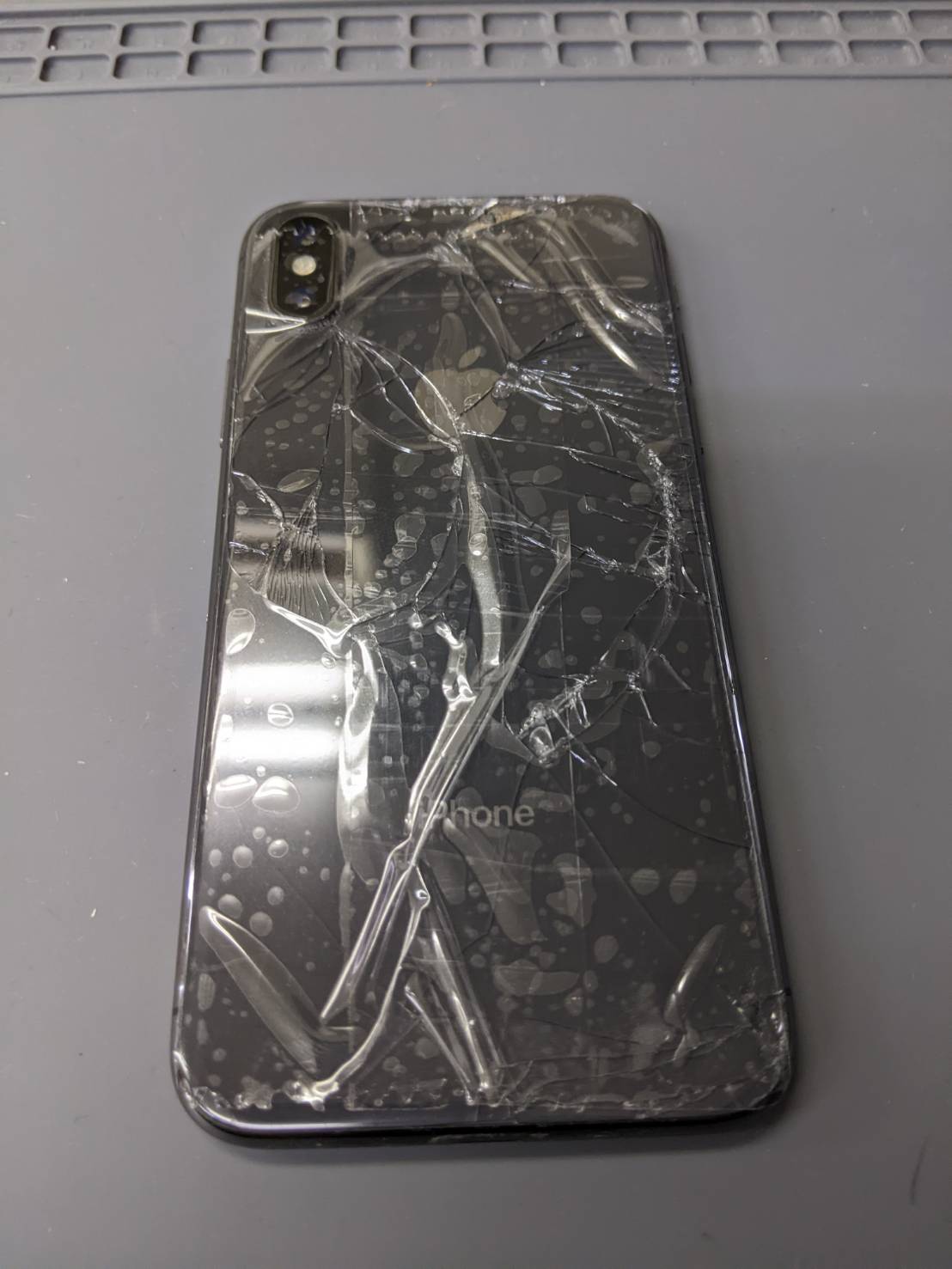iPhoneX背面修理